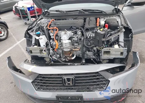 2024 Honda Accord Hybrid Sport z USA, uszkodzony, nr VIN 1HGCY2F58RA062940